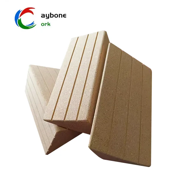 Yüksək sıxlıqlı mantar üçbucaqlı yoga bloku